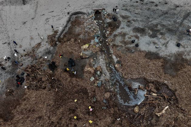 July 23, 2026, La Serena, Chile: A drone view shows La Serena Beach completely covered in trash and debris resulting from the storm that caused the river to rise. This storm affected various regions of the country, causing flooding and widespread power outages. A state of catastrophe was declared for La Serena, Chile. La Serena Chile - ZUMAu105 20260723_zip_u105_015 Copyright: xManuelxUrzuax