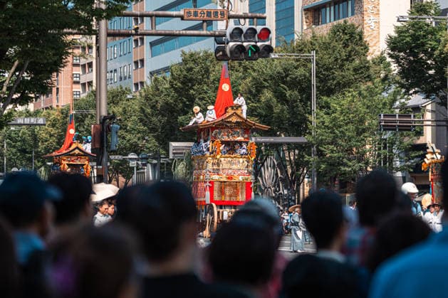 General view, July 24, 2026 - Floats parade through the streets of Kyoto during the Ato Matsuri Yamaboko Junko, the second procession of the Gion Matsuri. Held annually on July 24, the procession features elaborately decorated yamaboko floats and continues one of Japan s most celebrated traditional festivals, which dates back more than 1,000 years.  aflo_338952348