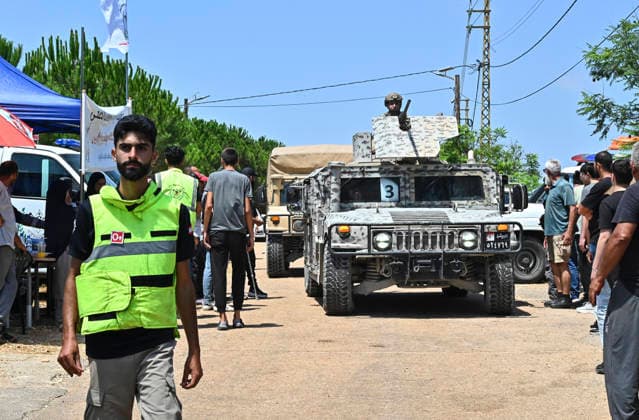 Lebanese Army Deploys In Western Zawtar After Israeli Withdrawal Lebanese army troops deploy in the town of Western Zawtar in southern Lebanon on July 23, 2026, to conduct search and inspection operations following the withdrawal of Israeli forces. The deployment is part of a pilot area arrangement implemented under a framework agreement reached with Israel. Lebanese troops began security operations in the area after taking positions in the town. south Lebanon  Copyright: xFadelxItanix originalFilename: itani-notitle260723_np2nQ.jpg