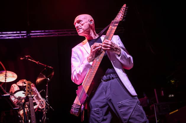 BEAT live in Oslo, Norway Oslo, Norway. 23rd, July 2026. The American rock supergroup BEAT performs a live concert at Sentrum Scene in Oslo. Here musician Tony Levin is seen live on stage. Norway, Oslo, Sentrum Scene  Copyright: xGonzalesxPhoto TerjexDokkenx