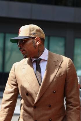 U.S. singer Chris Brown arrives at Southwark Crown Court in London LONDON, UNITED KINGDOM - JULY 24: U.S. singer Chris Brown arrives at Southwark Crown Court in London, United Kingdom, on July 24, 2026, to attend a hearing in connection with a case against him. Zeynep Demir Anadolu London United Kingdom. Editorial use only. Please get in touch for any other usage.  Copyright: x2026xAnadoluxZeynepxDemirx