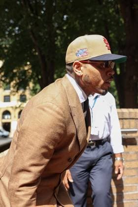 U.S. singer Chris Brown arrives at Southwark Crown Court in London LONDON, UNITED KINGDOM - JULY 24: U.S. singer Chris Brown arrives at Southwark Crown Court in London, United Kingdom, on July 24, 2026, to attend a hearing in connection with a case against him. Zeynep Demir Anadolu London United Kingdom. Editorial use only. Please get in touch for any other usage.  Copyright: x2026xAnadoluxZeynepxDemirx