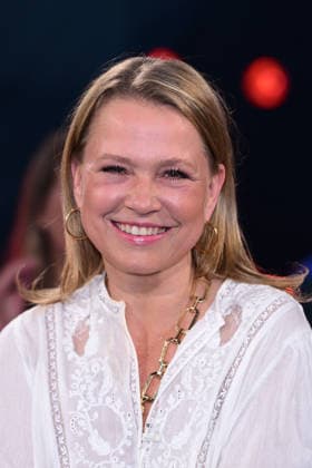 Nova Meierhenrich zu Gast bei der NDR Talk Show am 24.07.2026 in Hamburg NDR Talk Show am 24.07.2026 in Hamburg *** Nova Meierhenrich as a guest on the NDR Talk Show on July 24, 2026, in Hamburg NDR Talk Show on July 24, 2026, in Hamburg 