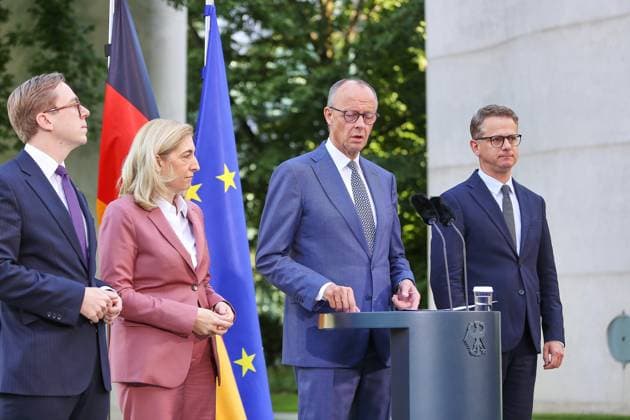 Berlin, Deutschland, 24.07.2026: Bundeskanzleramt: Vorstellung Kabinettsumbildung: L-R: Philipp Amthor, Nina Warken, Bundeskanzler Friedrich Merz und Carsten Linnemann, alle CDU *** Berlin, Germany, July 24, 2026; Federal Chancellery: Presentation of the Cabinet reshuffle; L-R: Philipp Amthor, Nina Warken, Federal Chancellor Friedrich Merz, and Carsten Linnemann, all CDU Copyright: xdtsxNachrichtenagenturx dts_128414