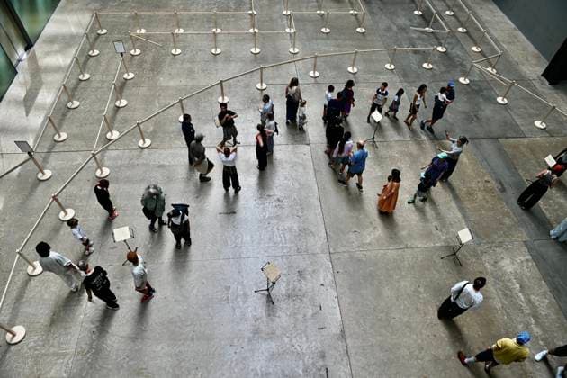 UNIQLO Tate Play, Lina Lapelyte: Serendity London, UK. Lina Lapelyte, Serendipity Island, Tate Modern. A new installation and large-scale participatory Performance, orchestrated by internationally regarded artist and composer Lina Lapelyte (b 1984). Serendipity Island sees the museum s world renowned Turbine Hall tranform into a giant maze-like stage for collective performances., Credit:Michael Melia Michael Melia - B2778 Avalon  Copyright: xMichaelxMeliax xMichaelxMeliax-xB2778x xAvalonx 1118252297