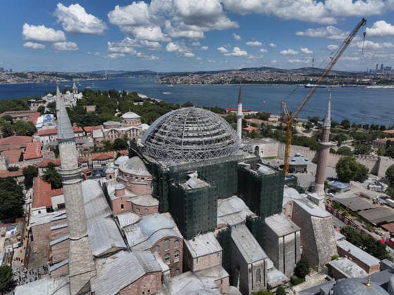 Hagia Sophia Grand Mosque enters new restoration phase ISTANBUL, TURKIYE - JULY 24: An aerial view of the Hagia Sophia Grand Mosque, as it enters a new phase in the most comprehensive conservation, restoration, and reinforcement efforts in the history of the Turkish Republic, in Istanbul, Turkiye on July 24, 2026. Work has begun to cover the temporary steel roof, erected to ensure that restoration of the main dome can proceed under safe conditions, with a protective tarp. Adem Kutucu Anadolu Istanbul Turkey. Editorial use only. Please get in touch for any other usage.  Copyright: x2026xAnadoluxAdemxKutucux