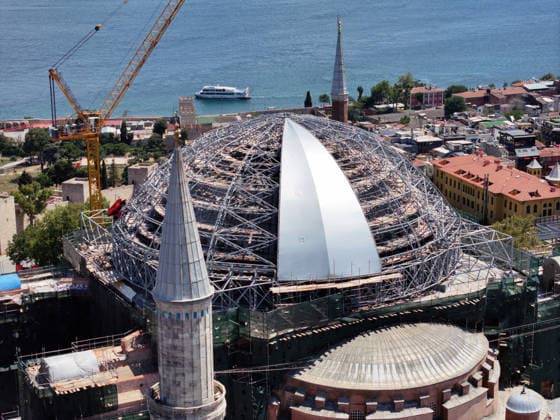 Hagia Sophia Grand Mosque enters new restoration phase ISTANBUL, TURKIYE - JULY 24: An aerial view of the Hagia Sophia Grand Mosque, as it enters a new phase in the most comprehensive conservation, restoration, and reinforcement efforts in the history of the Turkish Republic, in Istanbul, Turkiye on July 24, 2026. Work has begun to cover the temporary steel roof, erected to ensure that restoration of the main dome can proceed under safe conditions, with a protective tarp. Adem Kutucu Anadolu Istanbul Turkey. Editorial use only. Please get in touch for any other usage.  Copyright: x2026xAnadoluxAdemxKutucux