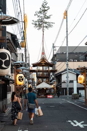 General view, July 24, 2026 - Participants carry portable shrines (mikoshi) during the Kanko-sai return procession of the Gion Matsuri in Kyoto, Japan. Held on July 24, the procession marks the return of the deities from the Otabisho to Yasaka Shrine, concluding one of Japan s most renowned traditional festivals.  aflo_338984783