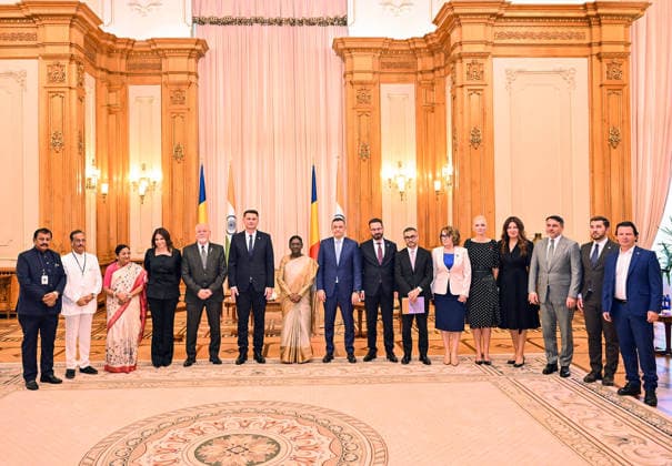 RECORD DATE NOT STATED President Droupadi Murmu with President of the Senate of Romania Mircea Abrudean, President of the Chamber of Deputies of Romania Sorin Grindeanu, and others in a group photograph Bucharest Romania , Jul 24 (ANI): President Droupadi Murmu with President of the Senate of Romania Mircea Abrudean, President of the Chamber of Deputies of Romania Sorin Grindeanu, and others in a group photograph, at the Parliament Palace, in Bucharest on Friday. (@rashtrapatibhvn X ANI Photo) Bucharest Romania Copyright: xANIx ANI_20260724312