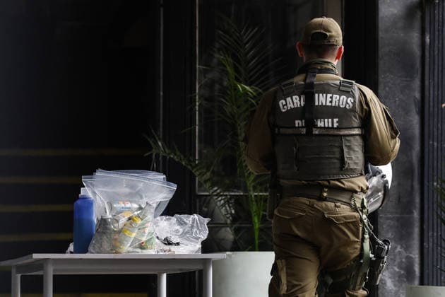 Santiago, July 24, 2026: Riots at the Instituto Nacional end with two students arrested for throwing incendiary bombs at police; forensic investigations at the scene and evidence. Diego Martin Aton Chile, Aton 1175026 jpeg  Copyright: DIEGOxMARTIN ATONxCHILE