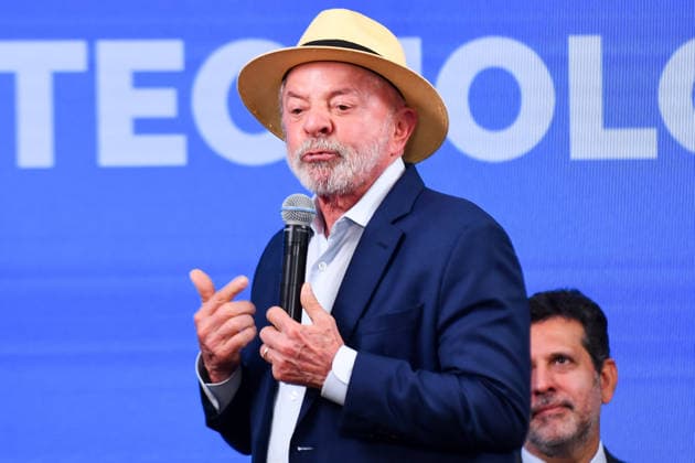 SaO PAULO, SP - 24.07.2026: LULA PARTICIPA DE ENCONTRO NA SBPC - Luiz Inacio Lula da Silva (PT), President of Brazil, participates in a meeting with leaders of the science and technology system in Brazil, this Friday (24), at the headquarters of SBPC (Brazilian Society for the Progress of Science), in Sao Paulo, SP. x2988939x  RobertoxCasimiro