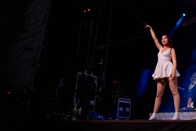 2026 Latitude Festival 24 July 2026: English singer songwriter Alessandra Rose Jones, known professionally as Alessi Rose, performs live on The Second Stage on the first day of the 20th edition of Latitude Festival, Henham Park, Southwold, UK., Credit:Stuart Hogben Avalon  Copyright: xStuartxHogbenx xAvalonx 1118359082