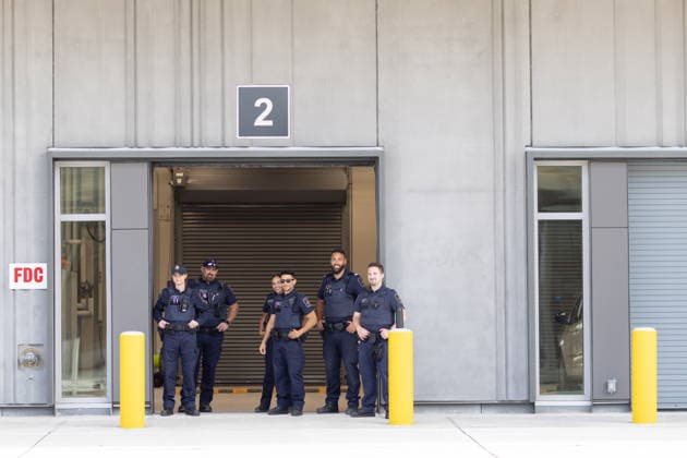July 24, 2026, Windsor, On, CANADA: Canada Border Services agents are seen at the inspection facilities at the Gordie Howe International Bridge, in Windsor, Ont., Friday, July 24, 2026. Windsor CANADA  - ZUMAc35_ 20260724_zaf_c35_103 Copyright: xDaxxMelmerx