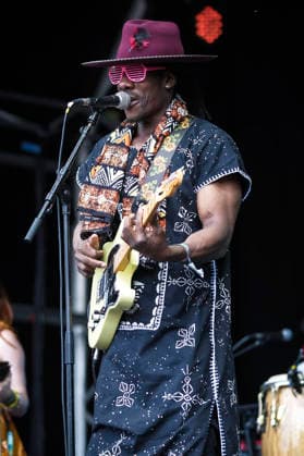 Wesli live auf dem WOMAD - The World s Festival im Neston Park. Neston, 24.07.2026 *** Wesli live at WOMAD: The World s Festival in Neston Park, Neston, July 24, 2026 Foto:xJ.xEdwardsx xFuturexImagex womad_6733