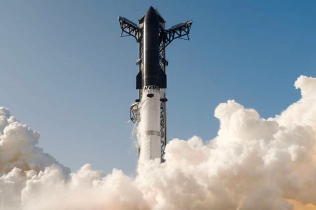 SpaceX s next-generation Starship successfully launched atop the new Super Heavy V3 booster, from Starbase in Boca Chica, Texas, Friday, July 24, 2026. SpaceX  WAX20260724099 SPACEX