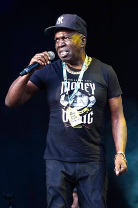 Barrington Levy live auf dem WOMAD - The World s Festival im Neston Park. Neston, 24.07.2026 *** Barrington Levy live at WOMAD: The World s Festival in Neston Park, Neston, July 24, 2026 Foto:xJ.xEdwardsx xFuturexImagex womad_6742