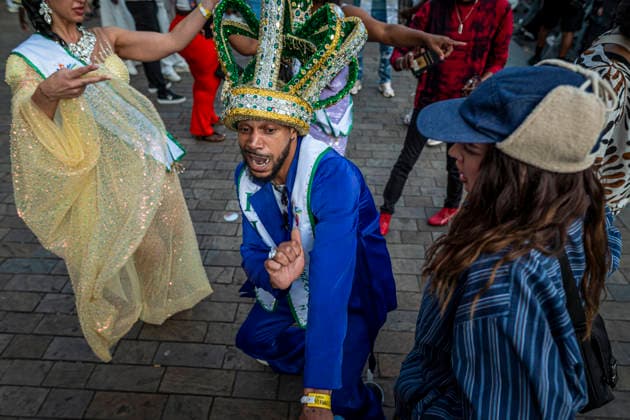 July 24, 2026, Rotterdam, South Holland, Netherlands: 24 July 2026, Rotterdam, the Netherlands. The ZomerCarnaval king and queen dance and interact with the crowd. Competing in the Battle of Drums, three brass band groupsÃ¢â‚¬ Rhythm Allstars Brass Band, S.L.R. Brass Band, and Latin Music Brass BandÃ¢â‚¬ perform during the Battle of Drums. This is the opening event of Rotterdam UnlimitedÃ¢â‚¬â ¢s Zomercarnaval 2026. Rotterdam Netherlands  - ZUMAp202 20260724_zip_p202_022 Copyright: xJamesxPetermeierx