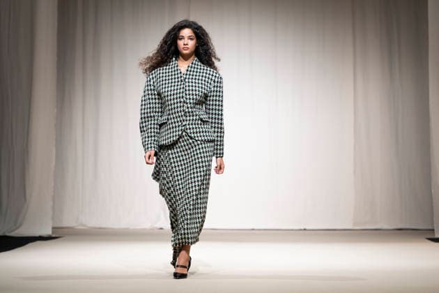 ROMANIAN DESIGNERS - MOMAD Fashion Week de Madrid ,Spain - 24 Jul 2026 A model walks the runway wearing a design by Romanian designers during Momad Fashion Week de Madrid in IFEMA Madrid Spain Copyright: xAtilanoxGarciax xSOPAxImagesx photo03137