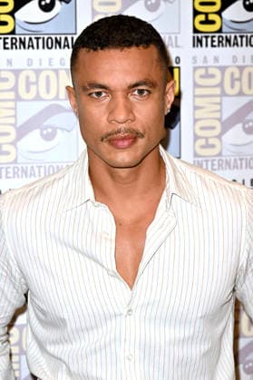 Ismael Cruz Cordova beim Photocall zur 3. Sfaffel der Amazon Prime Video Serie The Lord Of The Rings: The Rings Of Power Der Herr der Ringe: Die Ringe der Macht auf der San Diego Comic-Con International 2026 im Hilton Bayfront Hotel. San Diego, 24.07.2026 *** Ismael Cruz Cordova at the photocall for Season 3 of the Amazon Prime Video series *The Lord of the Rings: The Rings of Power* at San Diego Comic-Con International 2026 at the Hilton Bayfront Hotel in San Diego, July 24, 2026 Foto:xD.xStarbuckx xFuturexImagex rings_6716