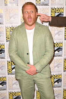 Owain Arthur beim Photocall zur 3. Sfaffel der Amazon Prime Video Serie The Lord Of The Rings: The Rings Of Power Der Herr der Ringe: Die Ringe der Macht auf der San Diego Comic-Con International 2026 im Hilton Bayfront Hotel. San Diego, 24.07.2026 *** Owain Arthur at the photocall for Season 3 of the Amazon Prime Video series *The Lord of the Rings: The Rings of Power* at San Diego Comic-Con International 2026 at the Hilton Bayfront Hotel in San Diego, July 24, 2026 Foto:xD.xStarbuckx xFuturexImagex rings_6728