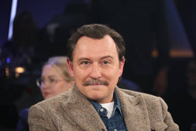 Ben Bernschneider, Modeinfluencer, zu Gast in der NDR Talk Show, Fototermin am 12.6.2026, Ausstrahlung der Sendung am 24.7.2026 im 3. Programm des NDR Fernsehen, Fernsehstudio Hamburg Lokstedt *** Ben Bernschneider, fashion influencer, guest on the NDR Talk Show; photo shoot on June 12, 2026; the show will air on July 24, 2026, on NDR Television’s Channel 3; Hamburg Lokstedt TV studio