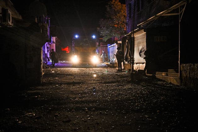 Rescuers respond to a fire at a shopping complex caused by a Russian attack in Zaporizhzhia, Ukraine, July 25, 2026. In the early hours of Saturday, July 25, Russian troops struck the southeastern Ukrainian city with drones, igniting a fire that spread through shops and trading pavilions over an area of about 900 square metres. A 63-year-old man was injured in the drone strike. (Photo by Dmytro Smolienko Ukrinform) Russian army attacks Zaporizhzhia with drones  Copyright: xDmytroxSmolienkox