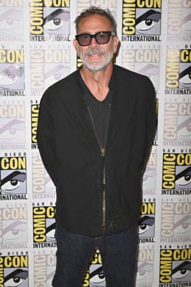Jeffrey Dean Morgan beim Photocall zur 3. Staffel der AMC Serie The Walking Dead: Dead City auf der San Diego Comic-Con International 2026 im Hilton Bayfront Hotel. San Diego, 24.07.2026 *** Jeffrey Dean Morgan at the photocall for Season 3 of the AMC series *The Walking Dead: Dead City* at San Diego Comic-Con International 2026 at the Hilton Bayfront Hotel in San Diego, July 24, 2026 Foto:xD.xStarbuckx xFuturexImagex walking_6729