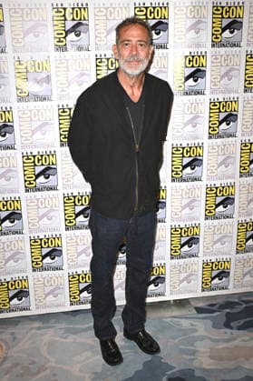 Jeffrey Dean Morgan beim Photocall zur 3. Staffel der AMC Serie The Walking Dead: Dead City auf der San Diego Comic-Con International 2026 im Hilton Bayfront Hotel. San Diego, 24.07.2026 *** Jeffrey Dean Morgan at the photocall for Season 3 of the AMC series *The Walking Dead: Dead City* at San Diego Comic-Con International 2026 at the Hilton Bayfront Hotel in San Diego, July 24, 2026 Foto:xD.xStarbuckx xFuturexImagex walking_6731