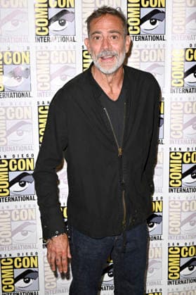 Jeffrey Dean Morgan beim Photocall zur 3. Staffel der AMC Serie The Walking Dead: Dead City auf der San Diego Comic-Con International 2026 im Hilton Bayfront Hotel. San Diego, 24.07.2026 *** Jeffrey Dean Morgan at the photocall for Season 3 of the AMC series *The Walking Dead: Dead City* at San Diego Comic-Con International 2026 at the Hilton Bayfront Hotel in San Diego, July 24, 2026 Foto:xD.xStarbuckx xFuturexImagex walking_6735