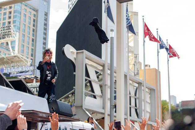 SAN DIEGO, CA - July 24rd: Billie Joe Armstrong from Green Day make a surprise appearance at San Diego Comic Con on July 24th, 2026 to promote Nimrods. Copyright: xTonyxFortex