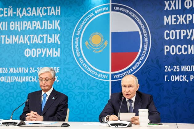 RUSSIA, OMSK - JULY 25, 2026: Kazakhstan s President Kassym-Jomart Tokayev (L) and Russia s President Vladimir Putin during a plenary meeting at the 22nd Forum of Interregional Cooperation between Russia and Kazakhstan. Sergei Savostyanov TASS  95436392