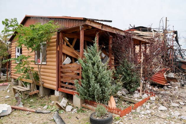 RUSSIA, ZAPOROZHYE REGION - JULY 25, 2026: The aftermath of a Ukrainian military strike on holiday parks in Kirillovka. According to recent reports, the strike killed 8 people and injured 14 Russia  - ZUMAt113 20260725_zaa_t113_197 Copyright: xAlexanderxPolegenkox