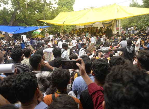 India s Education Minister resigned following protests over the medical school entrance exam NEW DELHI, INDIA - JULY 25: Supporters of the Cockroach Janta Party (CJP) gather to celebrate the resignation of Union Education Minister Dharmendra Pradhan at Jantar Mantar in New Delhi, India on July 25, 2026. Indian Union Education Minister Dharmendra Pradhan tendered his resignation on 25 July following nationwide student protests over examination paper leaks. Imtiyaz Khan Anadolu New Delhi India. Editorial use only. Please get in touch for any other usage.  Copyright: x2026xAnadoluxImtiyazxKhanx