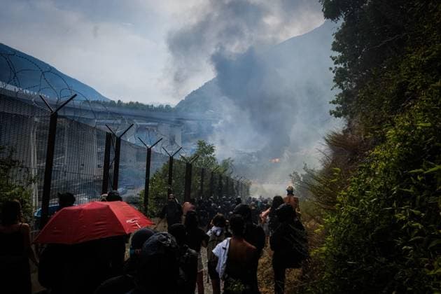 July 25, 2026, Torino: During the No Tav protests, the construction site at Chiomonte in the Susa Valley was attacked on several fronts by several hundred protesters who threw firecrackers and stones, whilst the police responded with tear gas and water cannons. Turin, 25 July 2026. ANSA BRUNO BRIZZI Torino  - ZUMAa110 20260725_zaf_a110_003 Copyright: xAnsa BrunoxBrizzix