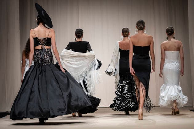 July 25, 2026, Madrid, Spain: A model walks the runway wearing a design by Flamentex during the Momad Fashion Week de Madrid in IFEMA. Madrid Spain  - ZUMAs197 20260725_aaa_s197_082 Copyright: xAtilanoxGarciax