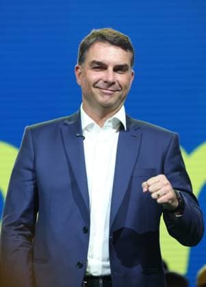 RECORD DATE NOT STATED The party officially nominates Flavio Bolsonaro as its candidate for president of the republic in the 2026 elections. Sao Paulo (SP), July 25, 2026 Politics PL National Convention - Flavio Bolsonaro, son chosen by former president Jair Messias Bolsonaro to represent him in the next elections, during the national convention of the Liberal Party (PL). The event is attended by Valdemar da Costa Neto, in support of the senator, officially nominated as the party s candidate for president of the republic in the 2026 elections. The event is attended by political leaders, including the governor of Sao Paulo, Tarcisio de Freitas, and the mayor of the capital of Sao Paulo, Ricardo Nunes. The convention is being held at Mercado Pago Hall (Arena  Copyright: xLecoxVianax
