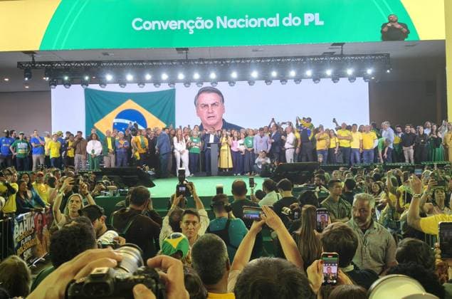 RECORD DATE NOT STATED The party officially nominates Flavio Bolsonaro as its candidate for president of the republic in the 2026 elections. Sao Paulo (SP), July 25, 2026 Politics PL National Convention - A video of former president Jair Messias Bolsonaro is shown during the national convention of the Liberal Party (PL). The event is attended by Valdemar da Costa Neto, in support of Senator Flavio Bolsonaro, officially nominated as the party s candidate for president of the republic in the 2026 elections. The event includes political leaders, among them the governor of Sao Paulo, Tarcisio de Freitas, and the mayor of the capital, Ricardo Nunes. The convention is being held at Mercado Pago Hall (Arena Pacaembu), in Sao Paulo this Saturday, July 25, 2026.(Fot  Copyright: xLecoxVianax