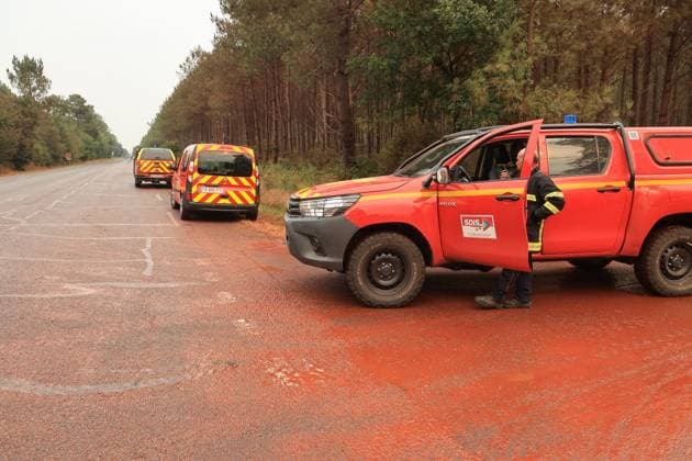 RECORD DATE NOT STATED Fires in Gironde: Sainte-Hélène and Lacanau PHOTOPQR SUD OUEST Photo by Fabien Cottereau Sainte-Hélène Fires in Gironde: Sainte-Hélène and Lacanau Between Sainte-Hélène and Lacanau, along the D06 and D05—this is the epicenter of the firefighters’ battle to protect both towns. The A400 and Dash aircraft have dropped fire retardant over the area. Fires in southwestern France on July 25, 2026 Local Caption Sainte-Hélène, Gironde, France  Copyright: xPHOTOPQR SUDxOUEST MAXPPPxPhotoxFabienxCottereaux 20260725SDO1210 20260725SDO1210