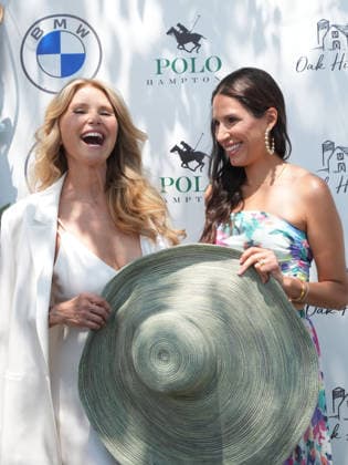 July 25, 2026, Bridgehampton, New York, Ny, USA: CHRISTIE BRINKLEY and ALIE MITCHELL attends Polo Hamptons,.Bridgehampton, NY.July 25, 2026. Bridgehampton, New York USA - ZUMAms4_ 20260725_faf_ms4_022 Copyright: xSoniaxMoskowitzxGordonx