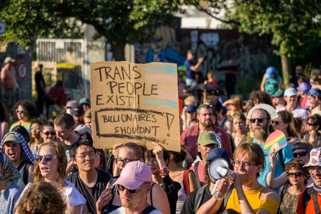 July 25, 2026, Berlin, Berlin, Germany: A demonstrator hold a placcard at the Internationalist Queer Pride on July 25 2026 in Berlin Germany. Thousands of people marched in Wedding district of Berlin to protest against queerophobia and for equallity, as well as against imperialism and the genocidal war of Israel in Gaza and the rest of the Palestinian Territories, in the annual Internationalist Queer Pride of 2026 in Berlin. Berlin Germany - ZUMAk201 20260725_zip_k201_030 Copyright: xNikosxKanistrasx