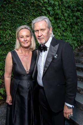 Tanja Surmann and Johnny Logan attend the concert of Beethovens 9. Symphonie to open the annual Bayreuth Festival 2026 (Richard-Wagner-Festspiele) at Bayreuth Festspielhaus on July 25, 2026 in Bayreuth, Germany 150th Bayreuther Wagner Festival Opening *** Tanja Surmann and Johnny Logan attend the concert featuring Beethoven s Ninth Symphony to open the annual 2026 Bayreuth Festival (Richard Wagner Festival) at the Bayreuth Festspielhaus on July 25, 2026, in Bayreuth, Germany—the 150th Bayreuth Wagner Festival Opening