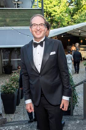 Alexander Dobrindt attends the concert of Beethovens 9. Symphonie to open the annual Bayreuth Festival 2026 (Richard-Wagner-Festspiele) at Bayreuth Festspielhaus on July 25, 2026 in Bayreuth, Germany 150th Bayreuther Wagner Festival Opening *** Alexander Dobrindt attends the concert featuring Beethoven s Ninth Symphony to open the annual 2026 Bayreuth Festival (Richard Wagner Festival) at the Bayreuth Festspielhaus on July 25, 2026, in Bayreuth, Germany—the 150th Bayreuth Wagner Festival Opening