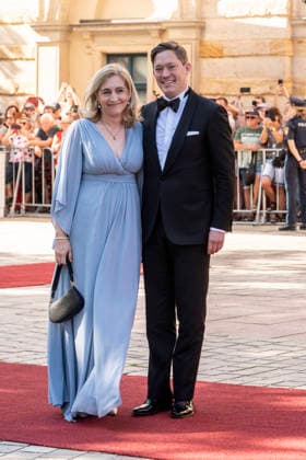 Entertainment des Tages Nina Warken and Sebastian Warken attend the concert of Beethovens 9. Symphonie to open the annual Bayreuth Festival 2026 (Richard-Wagner-Festspiele) at Bayreuth Festspielhaus on July 25, 2026 in Bayreuth, Germany 150th Bayreuther Wagner Festival Opening *** Nina Warken and Sebastian Warken attend the concert featuring Beethoven s Symphony No. 9 to open the annual 2026 Bayreuth Festival (Richard Wagner Festspiele) at the Bayreuth Festspielhaus on July 25, 2026, in Bayreuth, Germany—the 150th Bayreuth Wagner Festival Opening