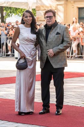 Salomea Noemi and Francis Fulton Smith attend the concert of Beethovens 9. Symphonie to open the annual Bayreuth Festival 2026 (Richard-Wagner-Festspiele) at Bayreuth Festspielhaus on July 25, 2026 in Bayreuth, Germany 150th Bayreuther Wagner Festival Opening *** Salomea Noemi and Francis Fulton Smith attend the concert featuring Beethoven s Symphony No. 9 to open the annual 2026 Bayreuth Festival (Richard Wagner Festival) at the Bayreuth Festspielhaus on July 25, 2026, in Bayreuth, Germany—the 150th Bayreuth Wagner Festival Opening