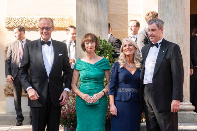 Friedrich Merz, Charlotte Gass, Karin Soeder and Markus Soeder attend the concert of Beethovens 9. Symphonie to open the annual Bayreuth Festival 2026 (Richard-Wagner-Festspiele) at Bayreuth Festspielhaus on July 25, 2026 in Bayreuth, Germany 150th Bayreuther Wagner Festival Opening *** Friedrich Merz, Charlotte Gass, Karin Soeder, and Markus Soeder attend the concert featuring Beethoven’s Ninth Symphony to open the annual 2026 Bayreuth Festival (Richard Wagner Festival) at the Bayreuth Festspielhaus on July 25, 2026, in Bayreuth, Germany—the 150th Bayreuth Wagner Festival Opening