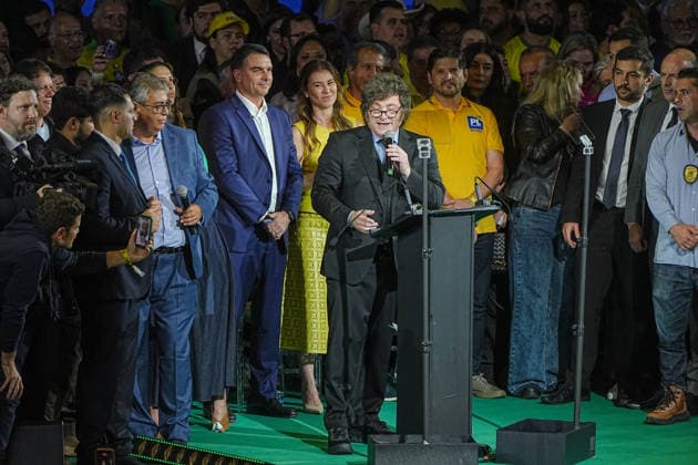 July 25, 2026: Argentine leader Javier Milei (front) participates in the Liberal Party (PL) political gathering in Sao Paulo, Brazil. The country s leading conservative party formalized the presidential bid of Flavio Bolsonaro. - ZUMAl146 20260725_aaf_l146_007 Copyright: xPauloxLopesx