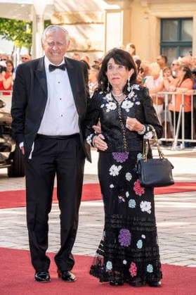Erich Sixt und Regine Sixt bei der Eroeffnung der Bayreuther Festspiele am 25.07.2026 im Festspielhaus in Bayreuth Erich Sixt and Regine Sixt attend the concert of Beethovens 9. Symphonie to open the annual Bayreuth Festival 2026 (Richard-Wagner-Festspiele) at Bayreuth Festspielhaus on July 25, 2026 in Bayreuth, Germany Bayreuther Wagner Festspiele Eroeffnung Opening *** Erich Sixt and Regine Sixt at the opening of the Bayreuth Festival on July 25, 2026, at the Festspielhaus in Bayreuth. Erich Sixt and Regine Sixt attend the concert featuring Beethoven’s Ninth Symphony to open the annual 2026 Bayreuth Festival. Richard Wagner Festival at the Bayreuth Festspielhaus on July 25, 2026, in Bayreuth, Germany Bayreuth Wagner Festival Opening 