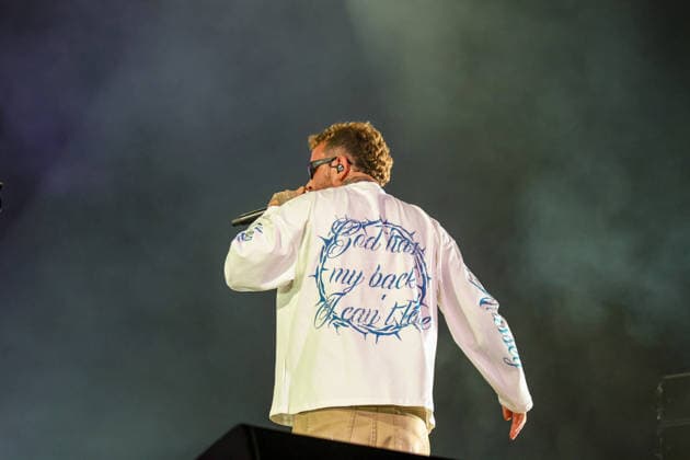 IPA86996605 - Salmo performs on stage during his concert at Lebonski Park in Arzachena, Italy, on July 25, 2026. During Salmo s music concert in Arzachena, Italy, July 25, 2026  Copyright: xManoloxTatti LiveMediax xx 86996605