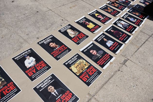 July 25, 2026, Mexico City, Cdmx, Mexico: A group of U.S. citizens living in Mexico City gathered at the Monument to the Revolution to demand justice for the killings of Lorenzo Salgado, shot dead by ICE agents in Texas and Johan sebastian Duran, who was also killed at the hands of ICE. Members of various collectives of deported U.S. citizens and the organization Democrats Abroad Mexico demanded justice and the prosecution of ICE agents committing murders and racially motivated crimes against people of Latin American origin. They view this as a fascist, authoritarian, and racist campaign of white supremacy spearheaded and backed by President Donald Trump, noting the absence of justice or legal proceedings regarding the abuse of authority by - ZUMAp204 20260725_zip_p204_002 Copyright: xJosuexPerezx