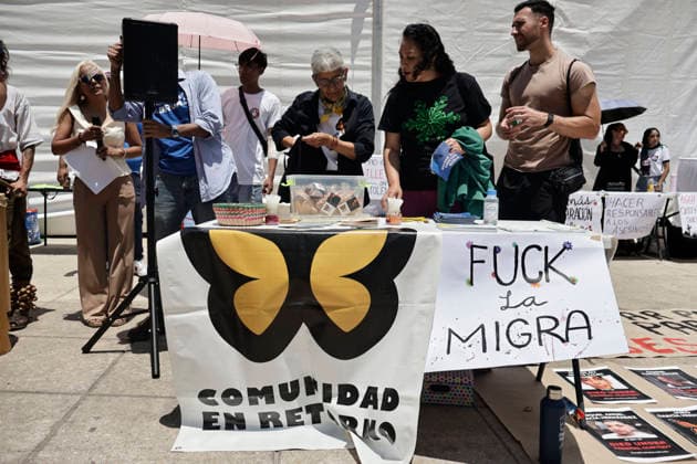 July 25, 2026, Mexico City, Cdmx, Mexico: A group of U.S. citizens living in Mexico City gathered at the Monument to the Revolution to demand justice for the killings of Lorenzo Salgado, shot dead by ICE agents in Texas and Johan sebastian Duran, who was also killed at the hands of ICE. Members of various collectives of deported U.S. citizens and the organization Democrats Abroad Mexico demanded justice and the prosecution of ICE agents committing murders and racially motivated crimes against people of Latin American origin. They view this as a fascist, authoritarian, and racist campaign of white supremacy spearheaded and backed by President Donald Trump, noting the absence of justice or legal proceedings regarding the abuse of authority by - ZUMAp204 20260725_zip_p204_026 Copyright: xJosuexPerezx